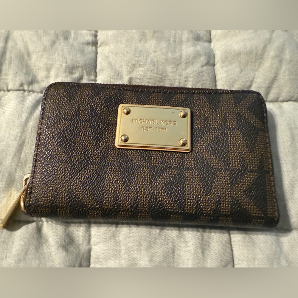 Michael Michael Kors Wallet